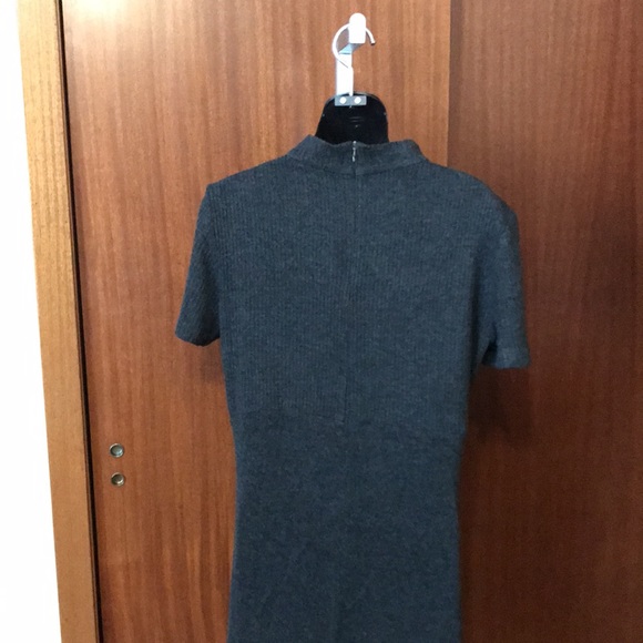Ribbed grey maxi dress short sleeved - Picture 3 of 4